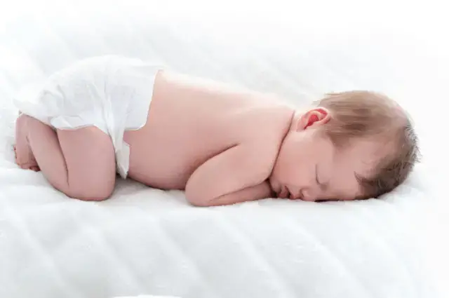 Best diapers for tummy sleepers
